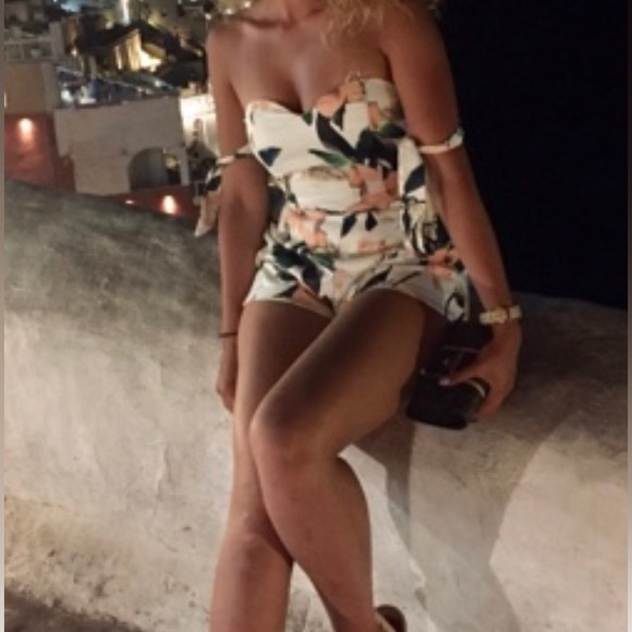 Fashion Nova Two Piece Set - Picture 3 of 3